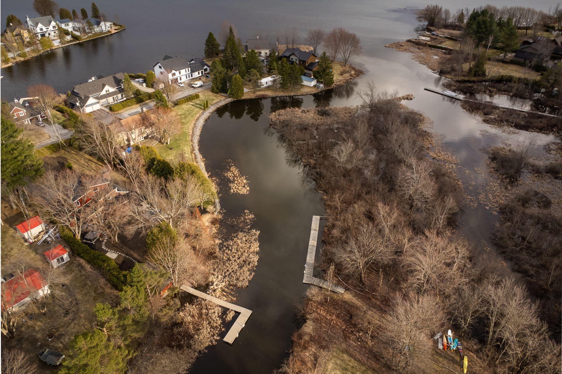 









752


Ch. Viens

,
Magog,




QC
J1X5N2

