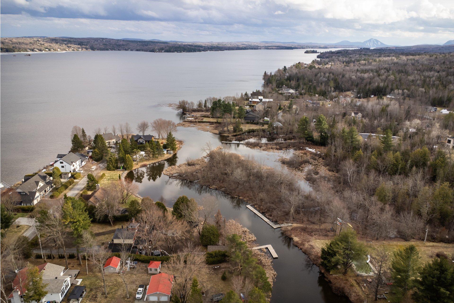 









752


Ch. Viens

,
Magog,




QC
J1X5N2

