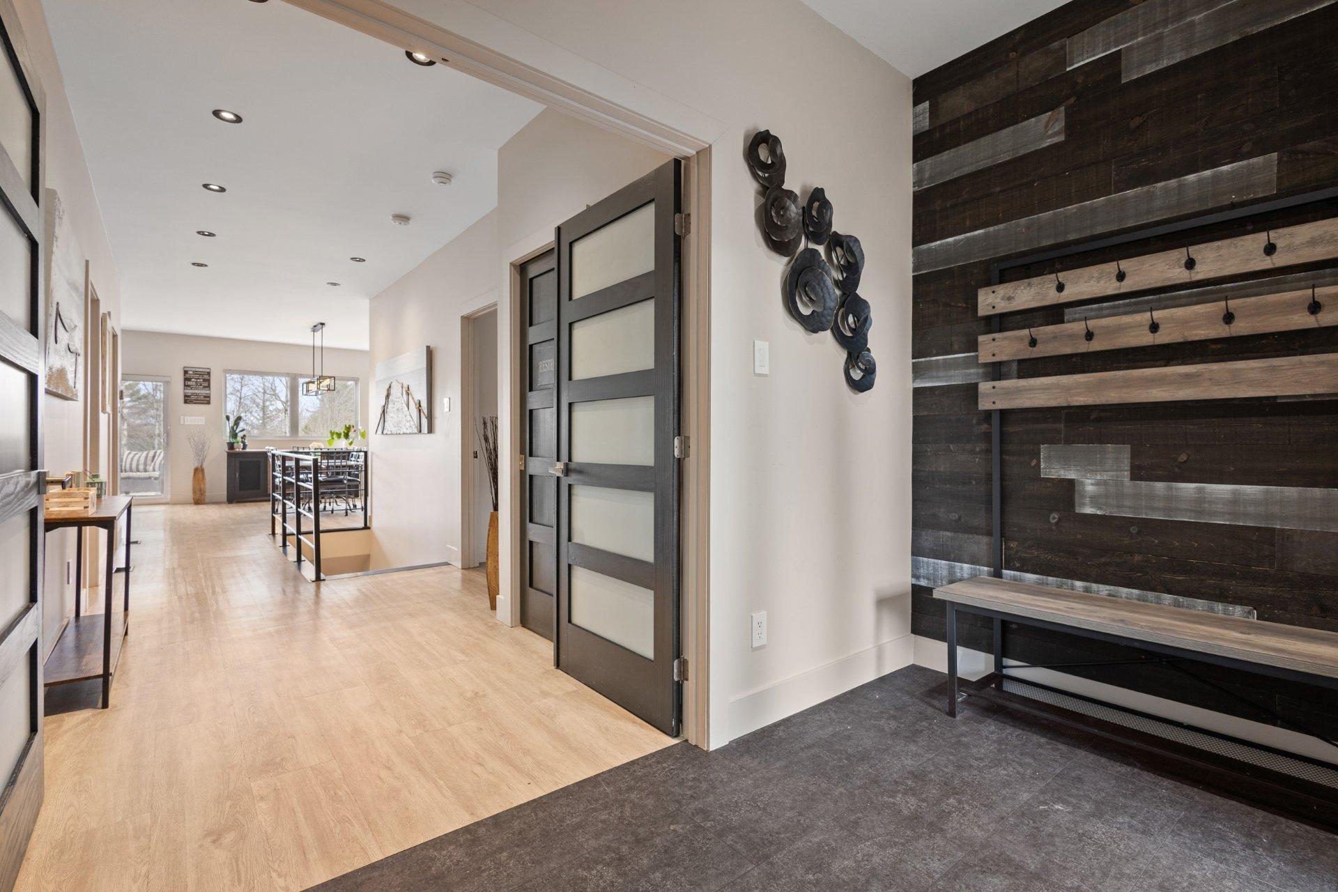 









752


Ch. Viens

,
Magog,




QC
J1X5N2

