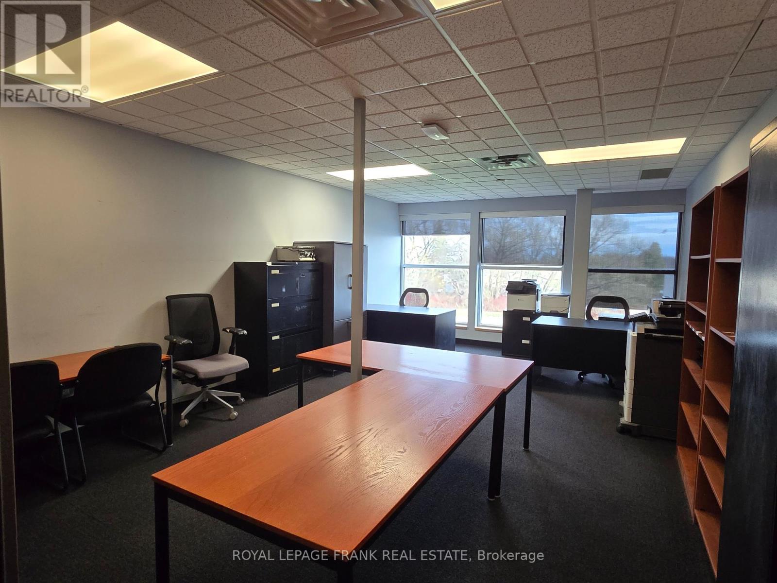 












201 - 1100 BENNETT ROAD

,
Clarington (Bowmanville),




Ontario
L1C3K5

