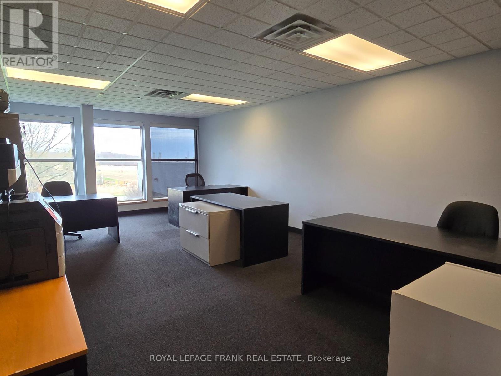 












201 - 1100 BENNETT ROAD

,
Clarington (Bowmanville),




Ontario
L1C3K5

