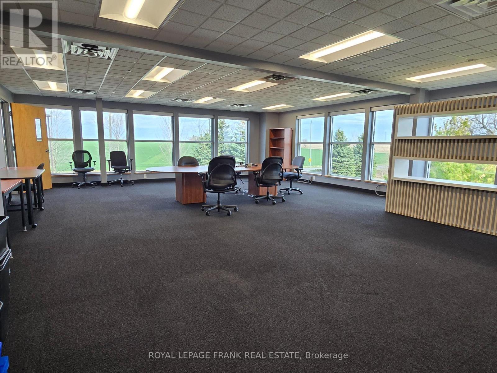 












104-105,201 - 1100 BENNETT ROAD

,
Clarington (Bowmanville),




Ontario
L1C3K5

