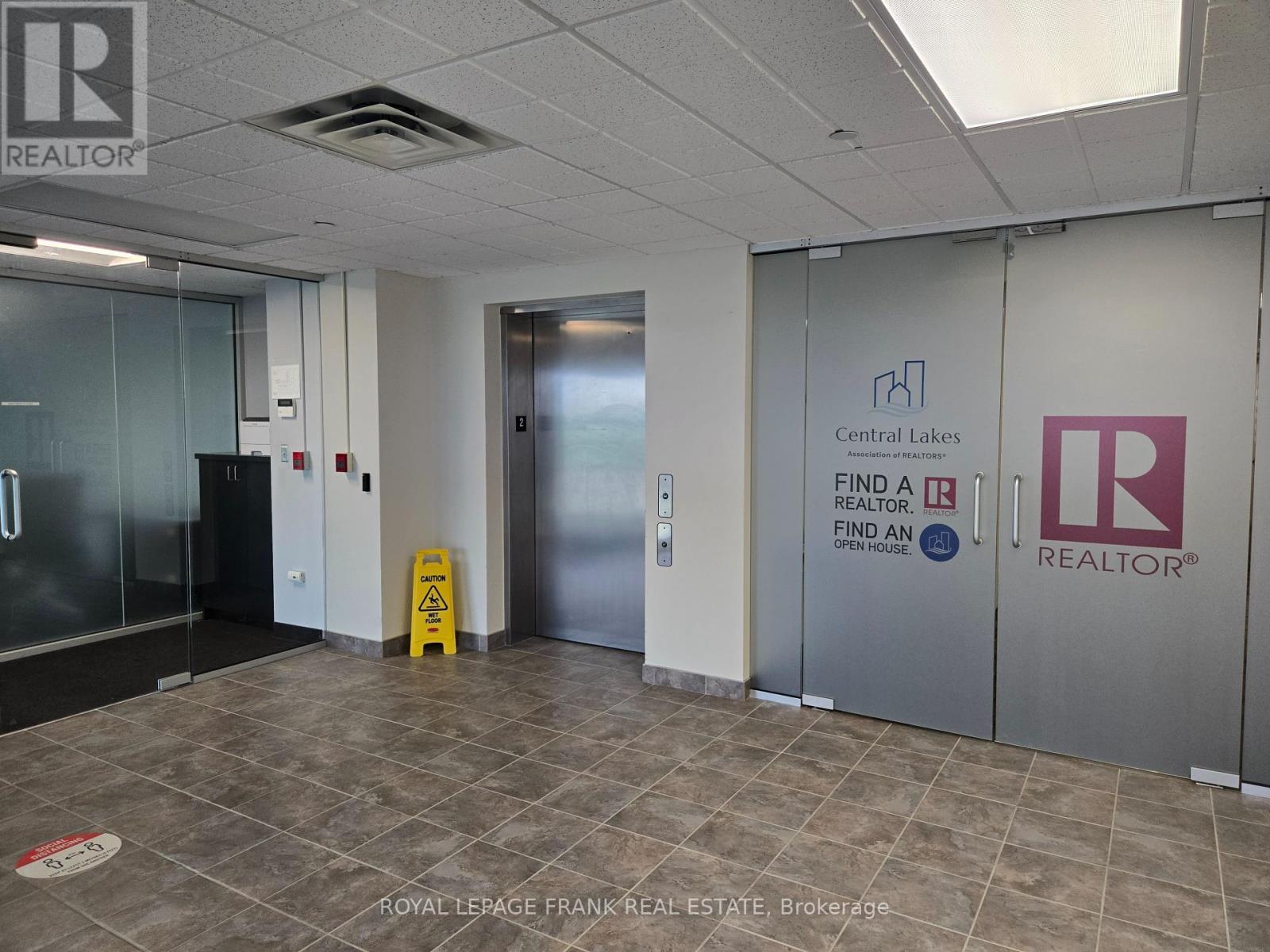 












104-105,201 - 1100 BENNETT ROAD

,
Clarington (Bowmanville),




Ontario
L1C3K5

