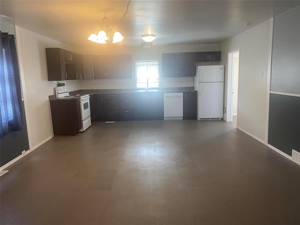 












450 Curwen Street

,
Cartwright,




Manitoba
R0K0L0

