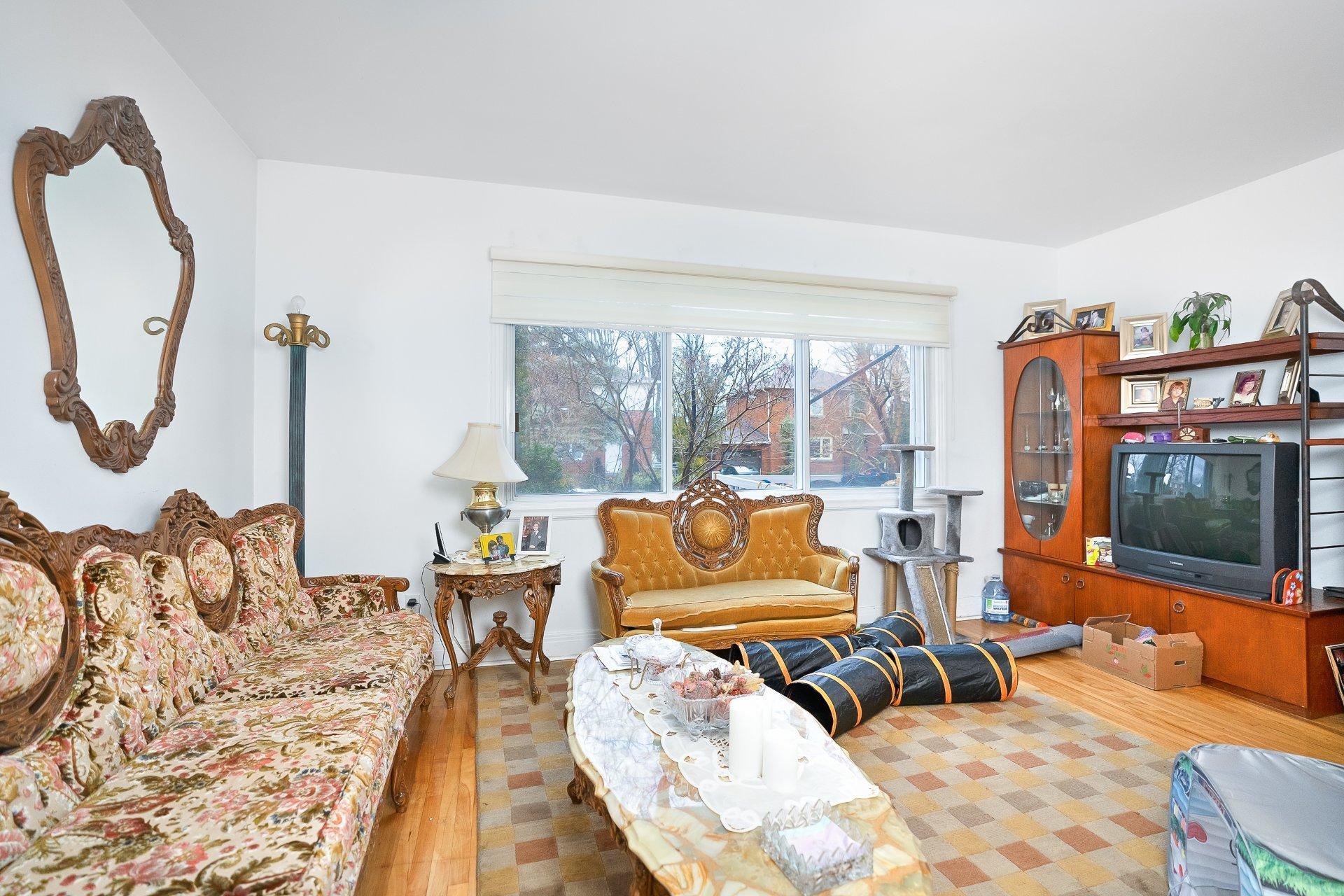 









1620


Rue Filion

,
Montréal (Saint-Laurent),




QC
H4L4E9

