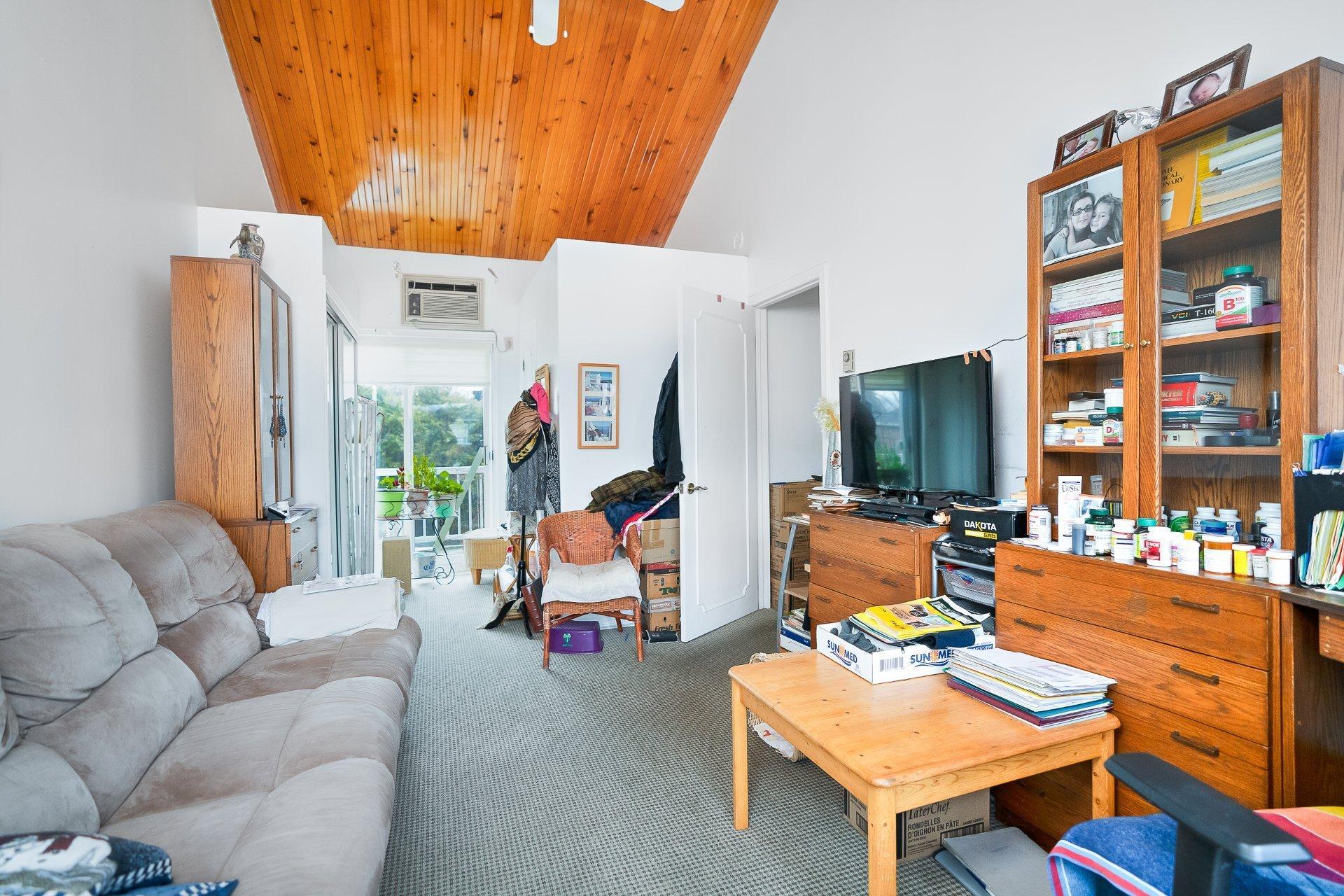 









1620


Rue Filion

,
Montréal (Saint-Laurent),




QC
H4L4E9

