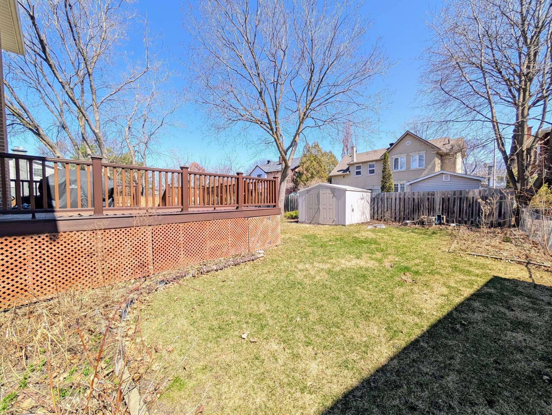 









47


Av. de la Baie-de-Valois

,
Pointe-Claire,




QC
H9R4B5

