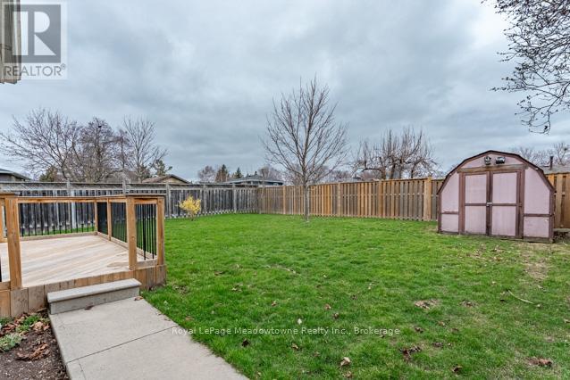 












756 MACKENZIE DRIVE

,
Milton (DP Dorset Park),




Ontario
L9T3M1

