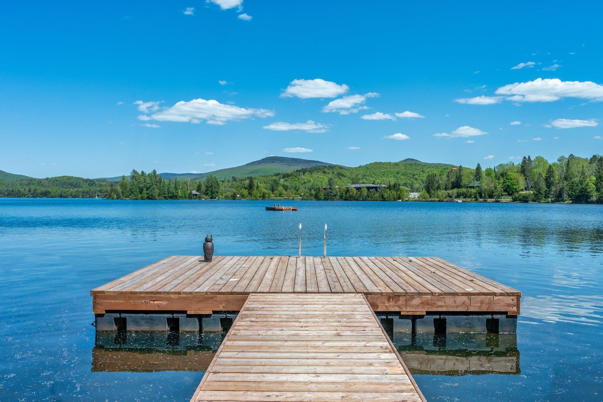 









515

 - 517


Crois. de la Coulée

,
Lac-Supérieur,




QC
J0T1P0

