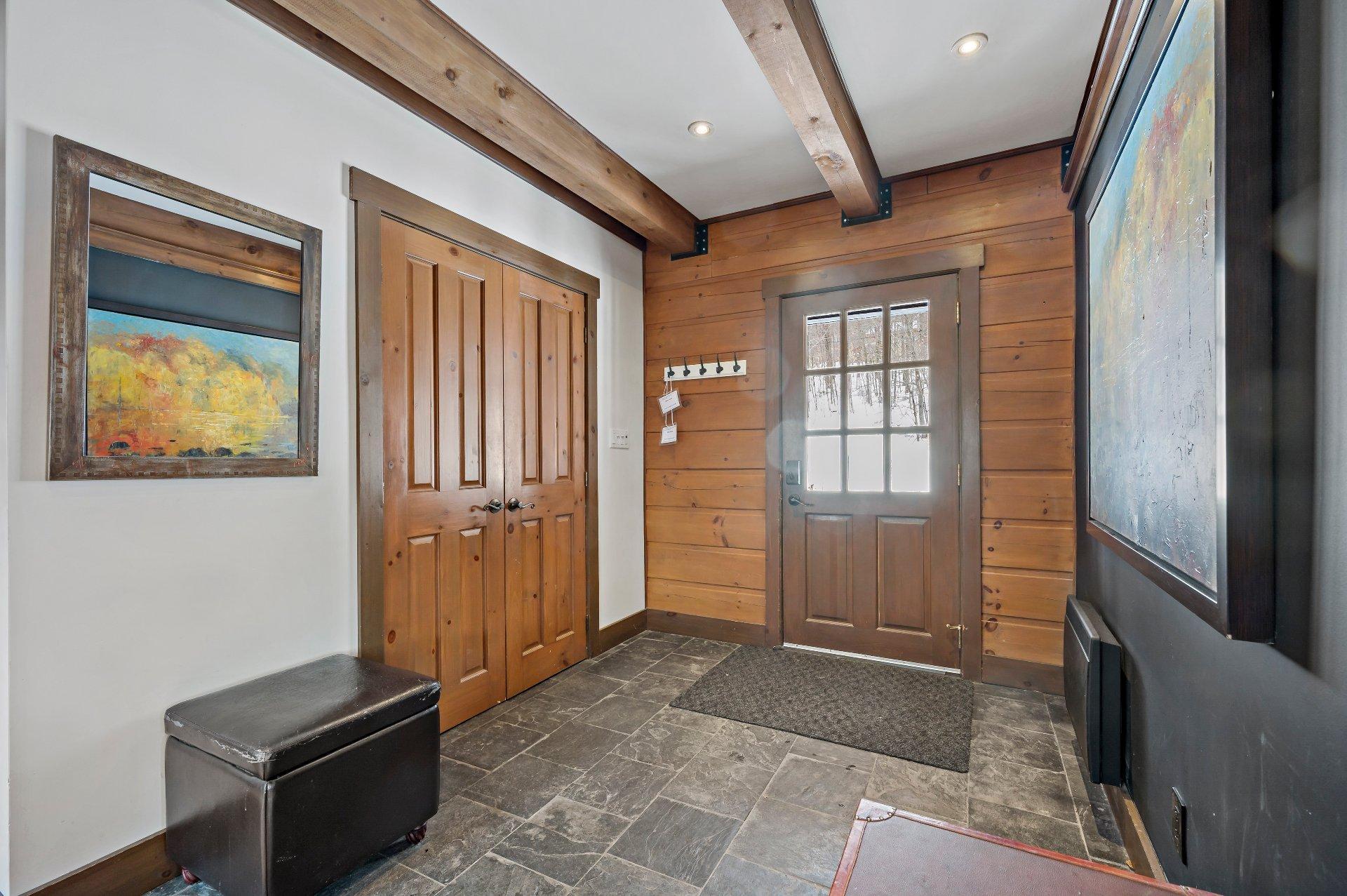 









515

 - 517


Crois. de la Coulée

,
Lac-Supérieur,




QC
J0T1P0

