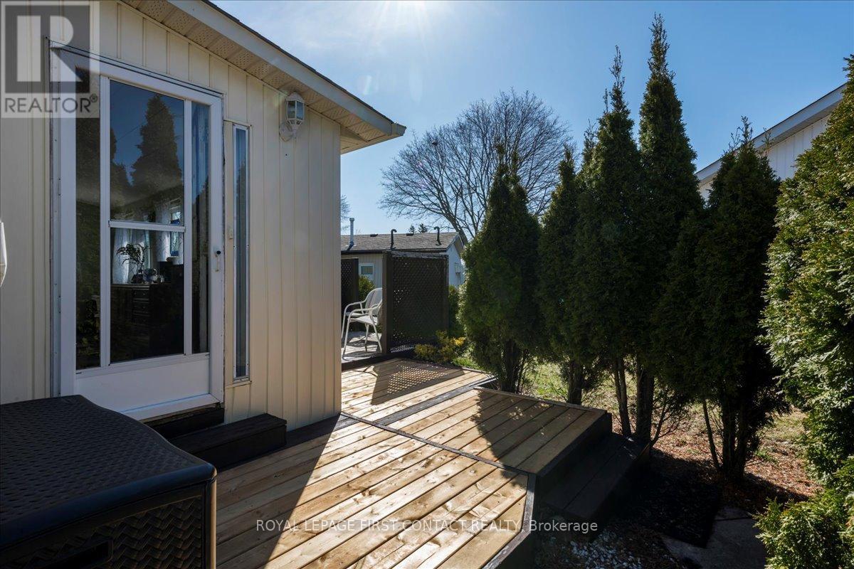 












23 MIMOSA CRESCENT

,
Innisfil,




Ontario
L9S1P9

