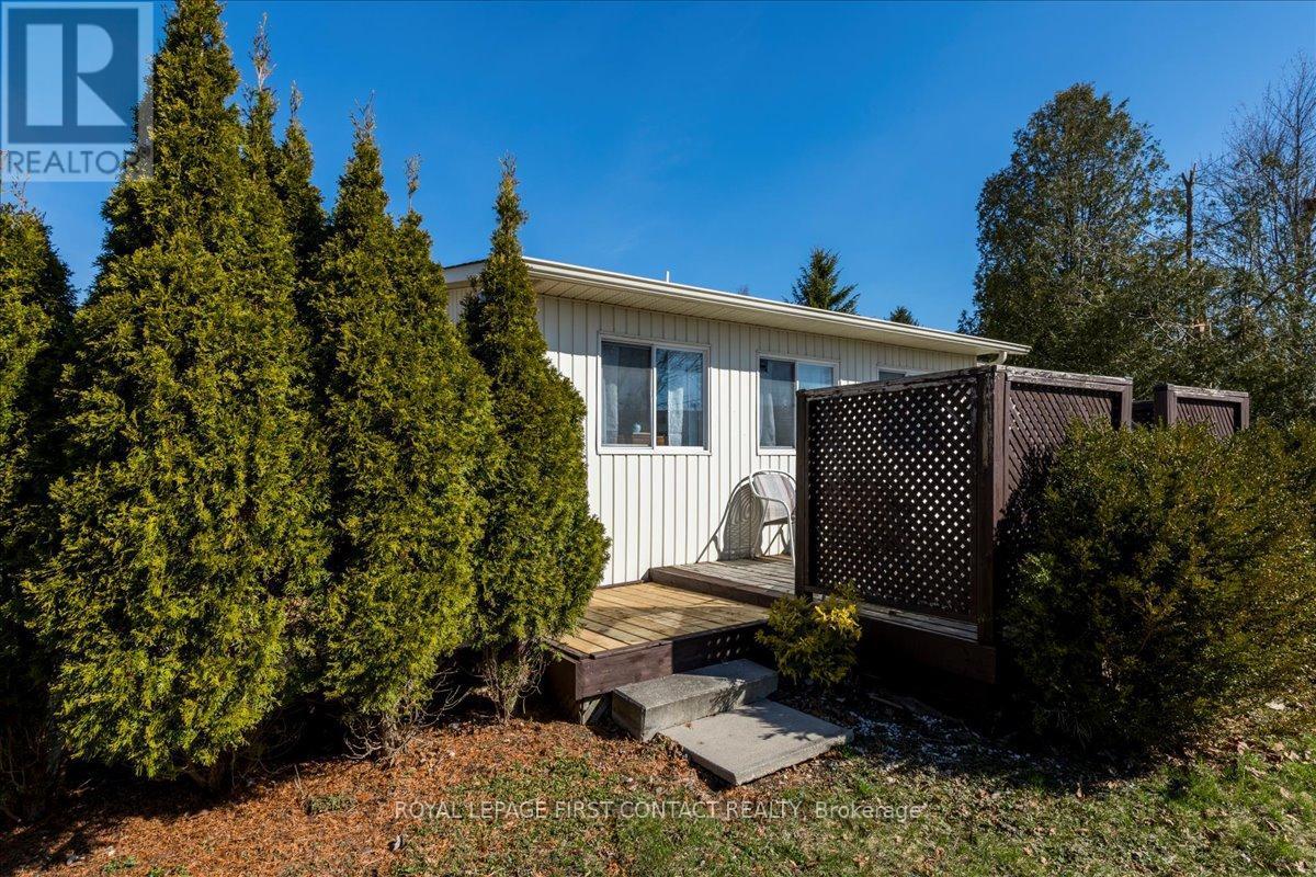 












23 MIMOSA CRESCENT

,
Innisfil,




Ontario
L9S1P9

