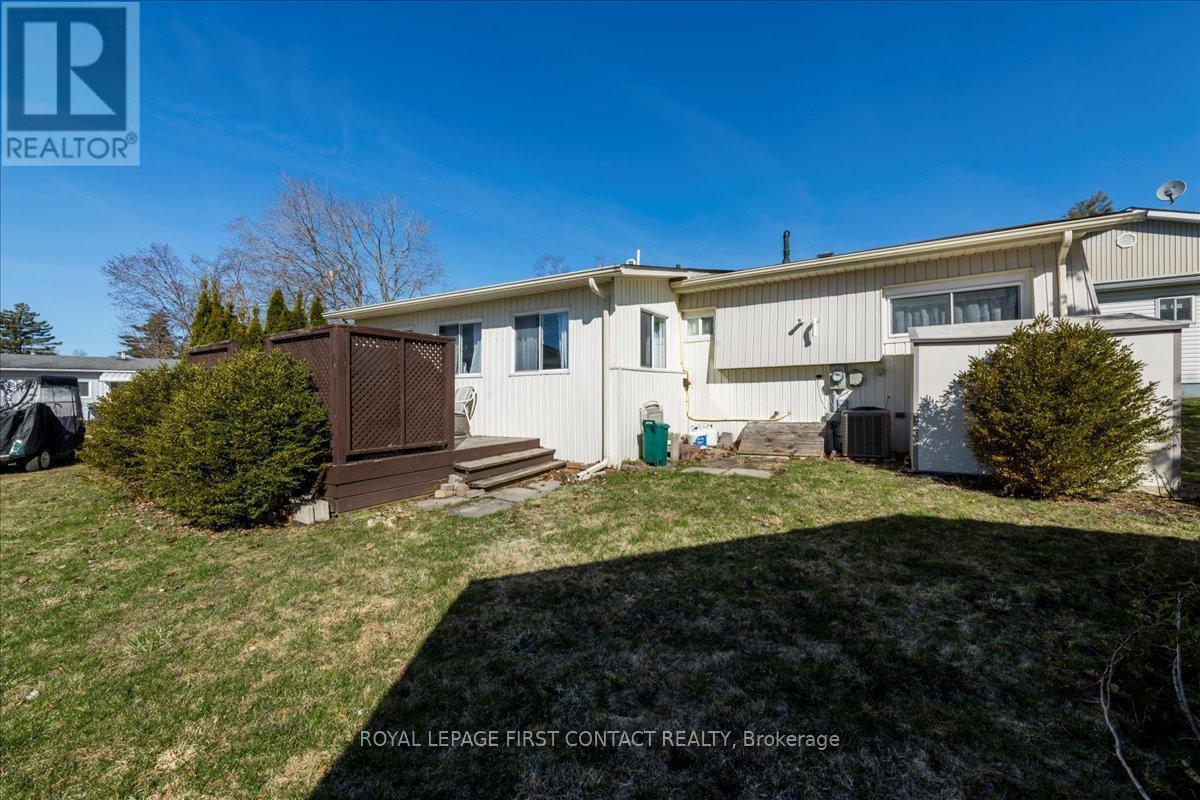 












23 MIMOSA CRESCENT

,
Innisfil,




Ontario
L9S1P9

