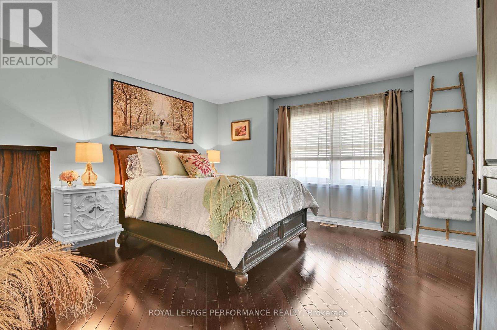 












1846 BAY ROAD

,
Champlain,




Ontario
K0B1K0

