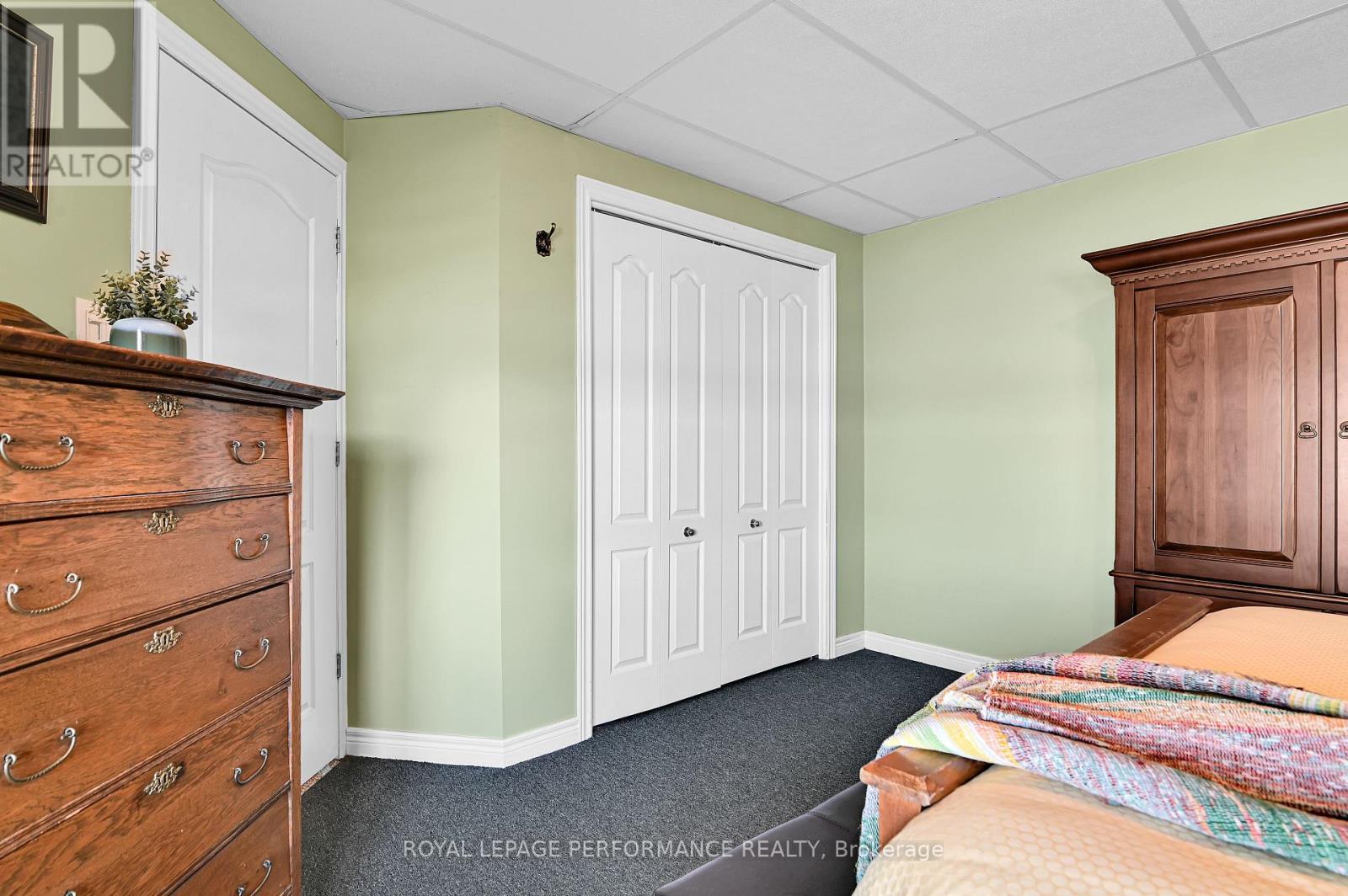 












1846 BAY ROAD

,
Champlain,




Ontario
K0B1K0

