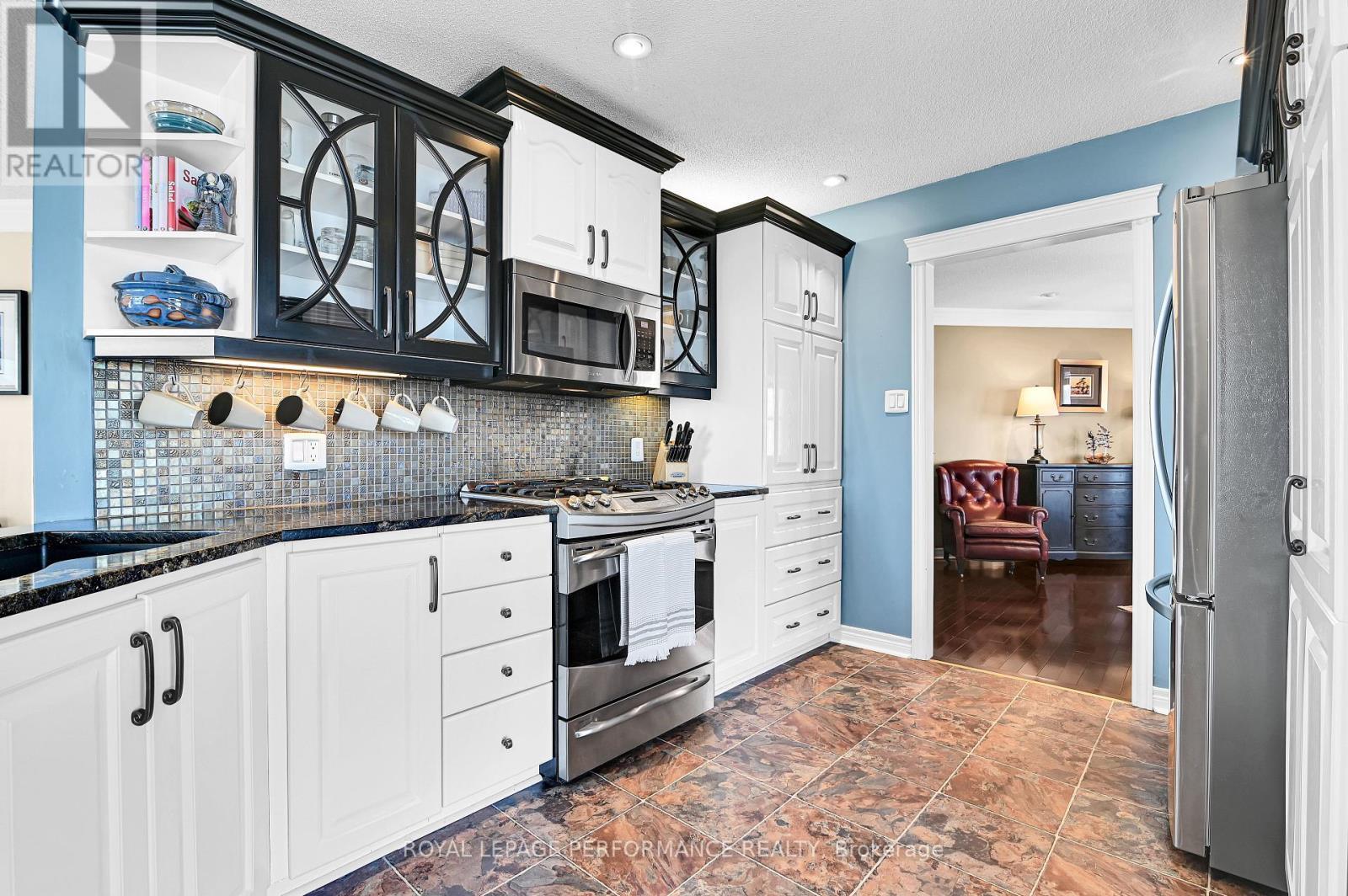 












1846 BAY ROAD

,
Champlain,




Ontario
K0B1K0

