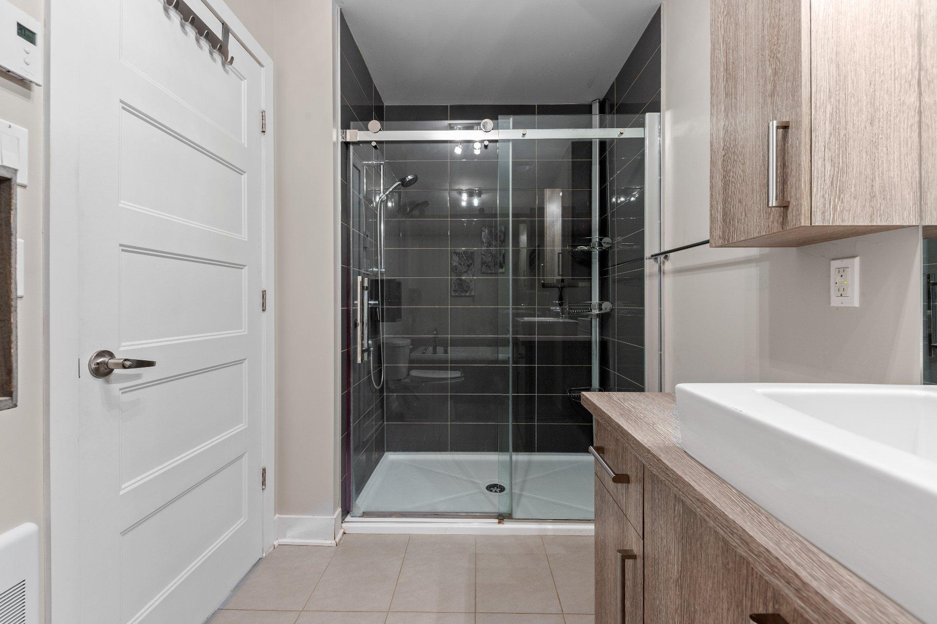 









518


Rue Plaza

,
Saint-Mathias-sur-Richelieu,




QC
J3L6C8

