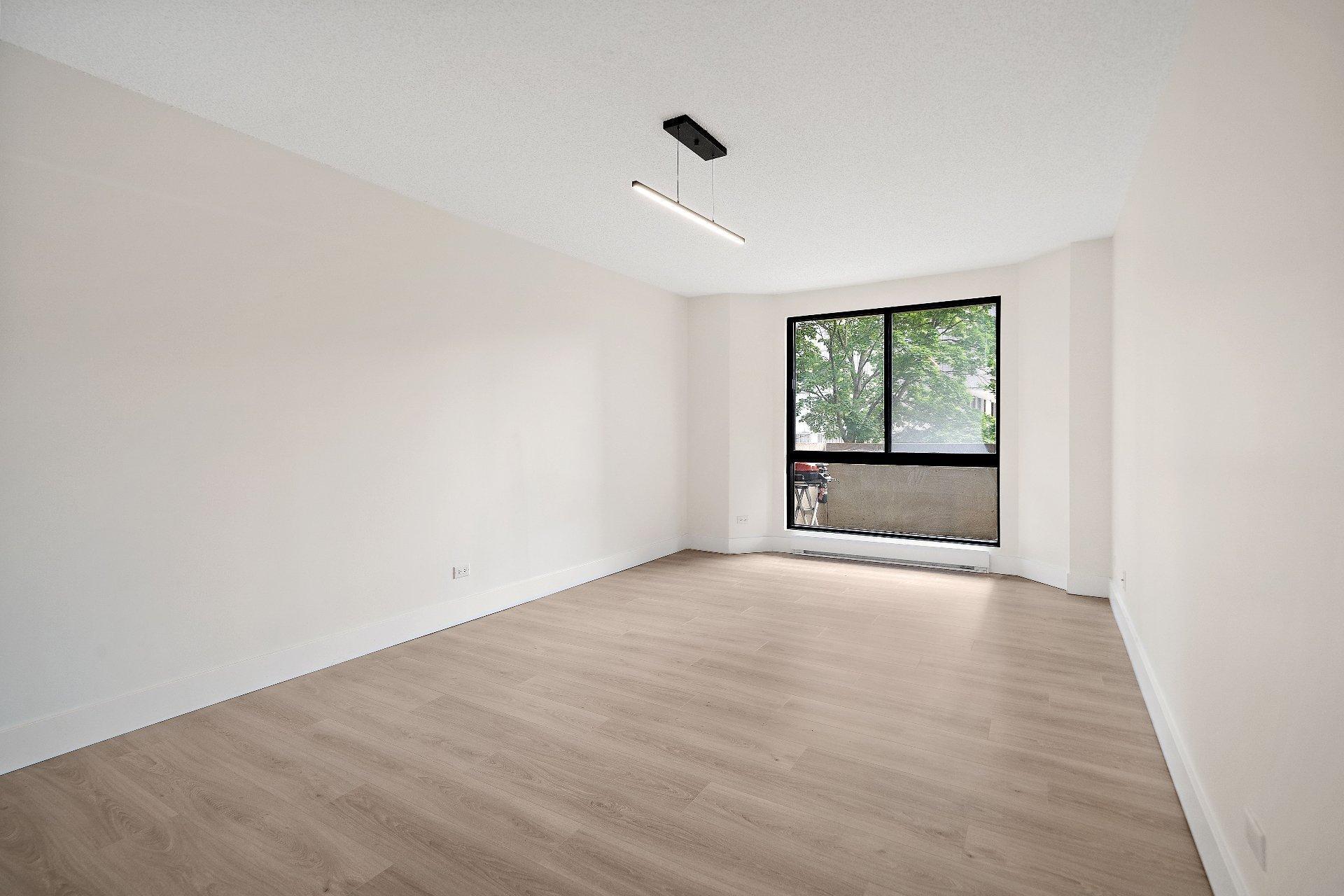 









6785


Crois. Korczak

, 205,
Côte-Saint-Luc,




QC
H4W2W6

