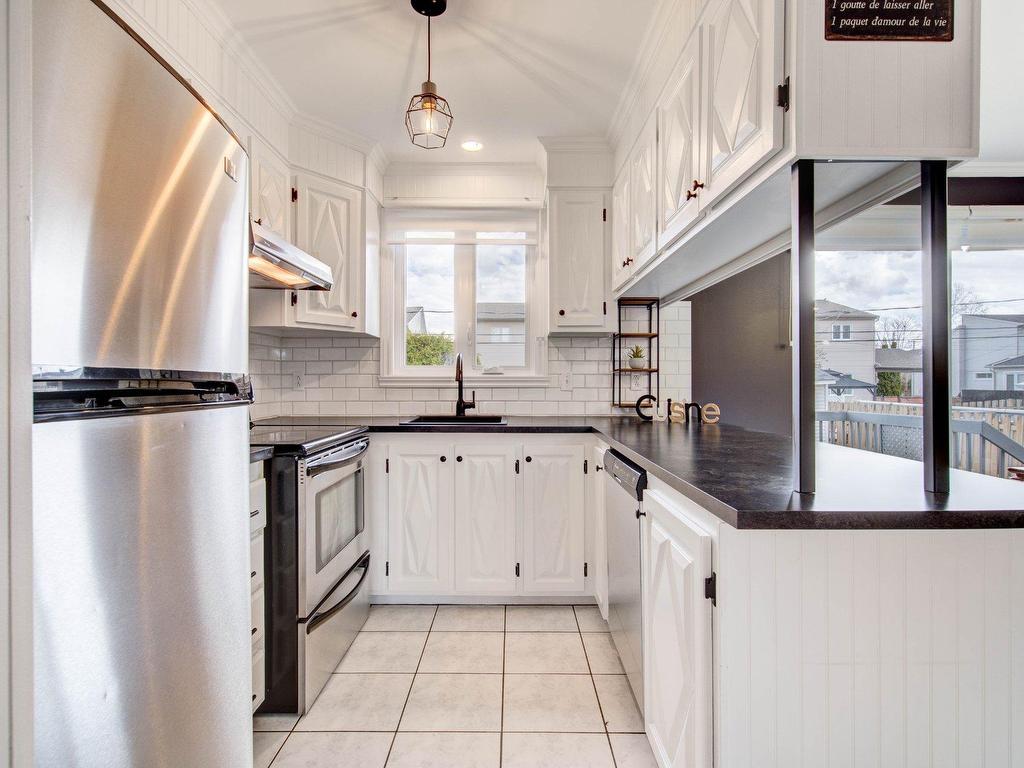 









155


Rue de Naples

,
Repentigny (Repentigny),




QC
J5Y2B6


