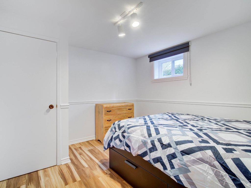 









155


Rue de Naples

,
Repentigny (Repentigny),




QC
J5Y2B6


