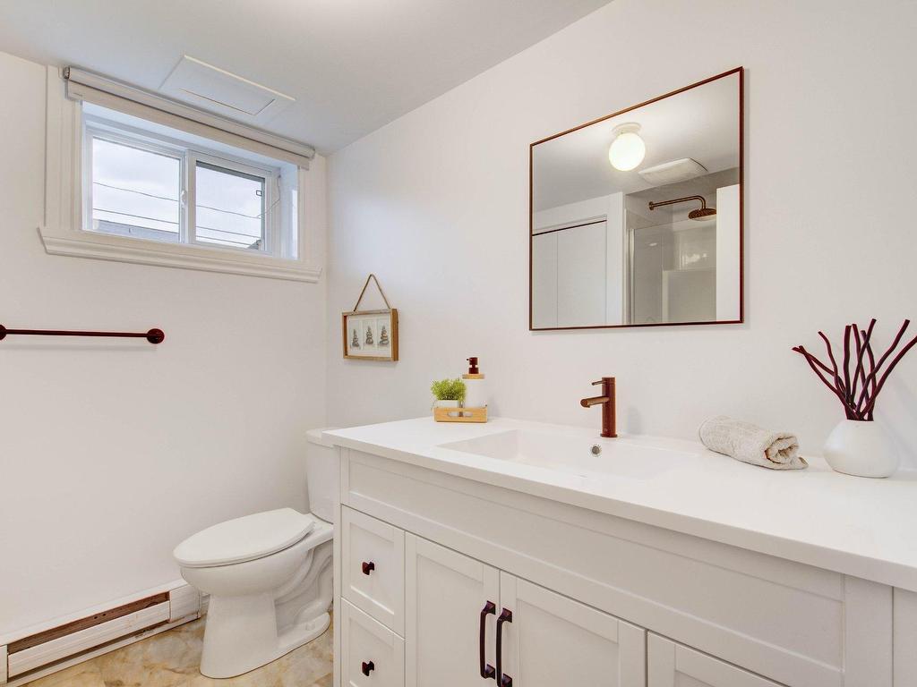 









155


Rue de Naples

,
Repentigny (Repentigny),




QC
J5Y2B6

