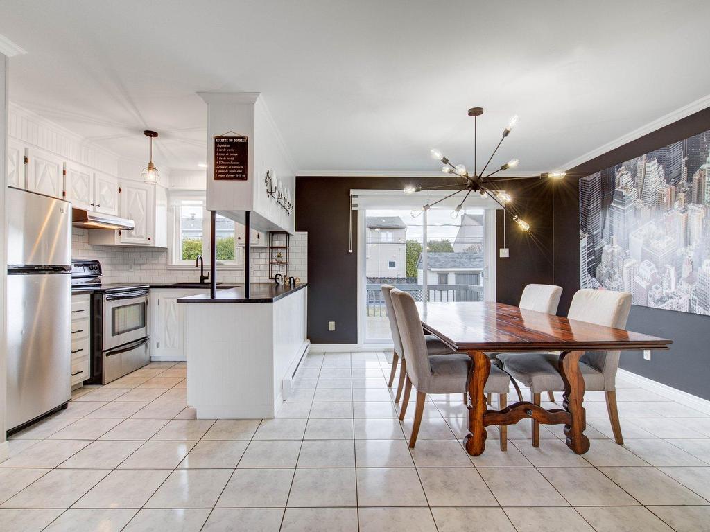









155


Rue de Naples

,
Repentigny (Repentigny),




QC
J5Y2B6

