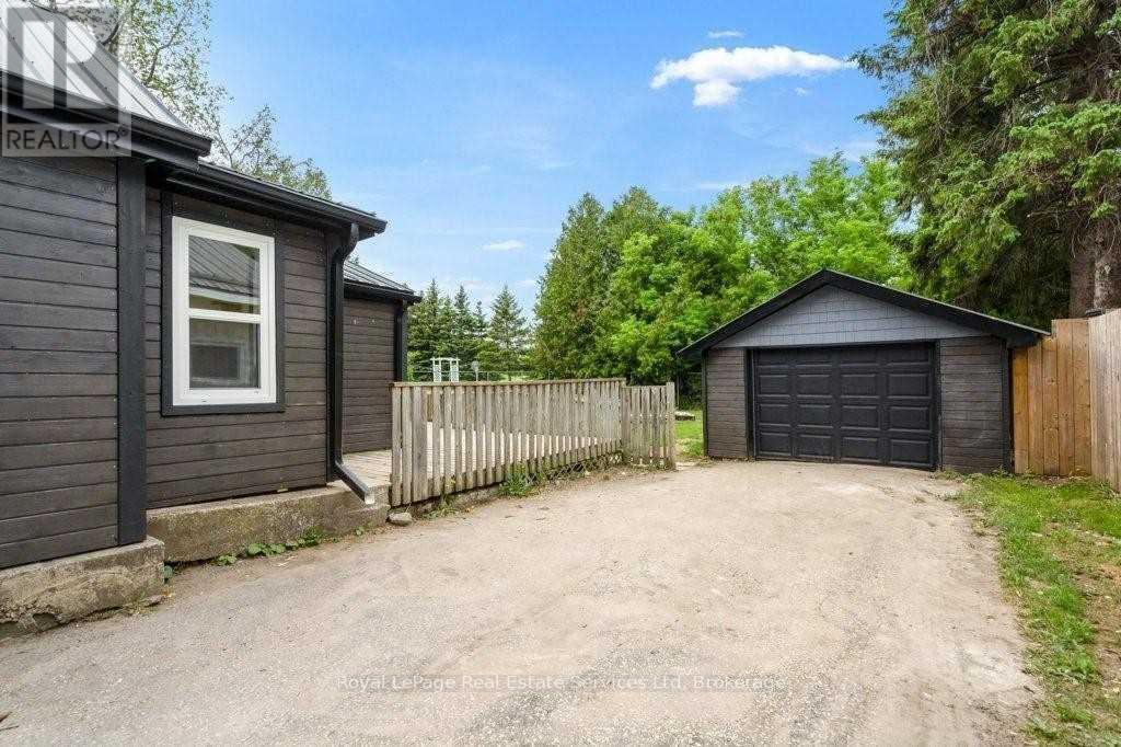 












2834 COUNTY ROAD 124 ROAD W

,
Clearview,




Ontario
L0M1H0

