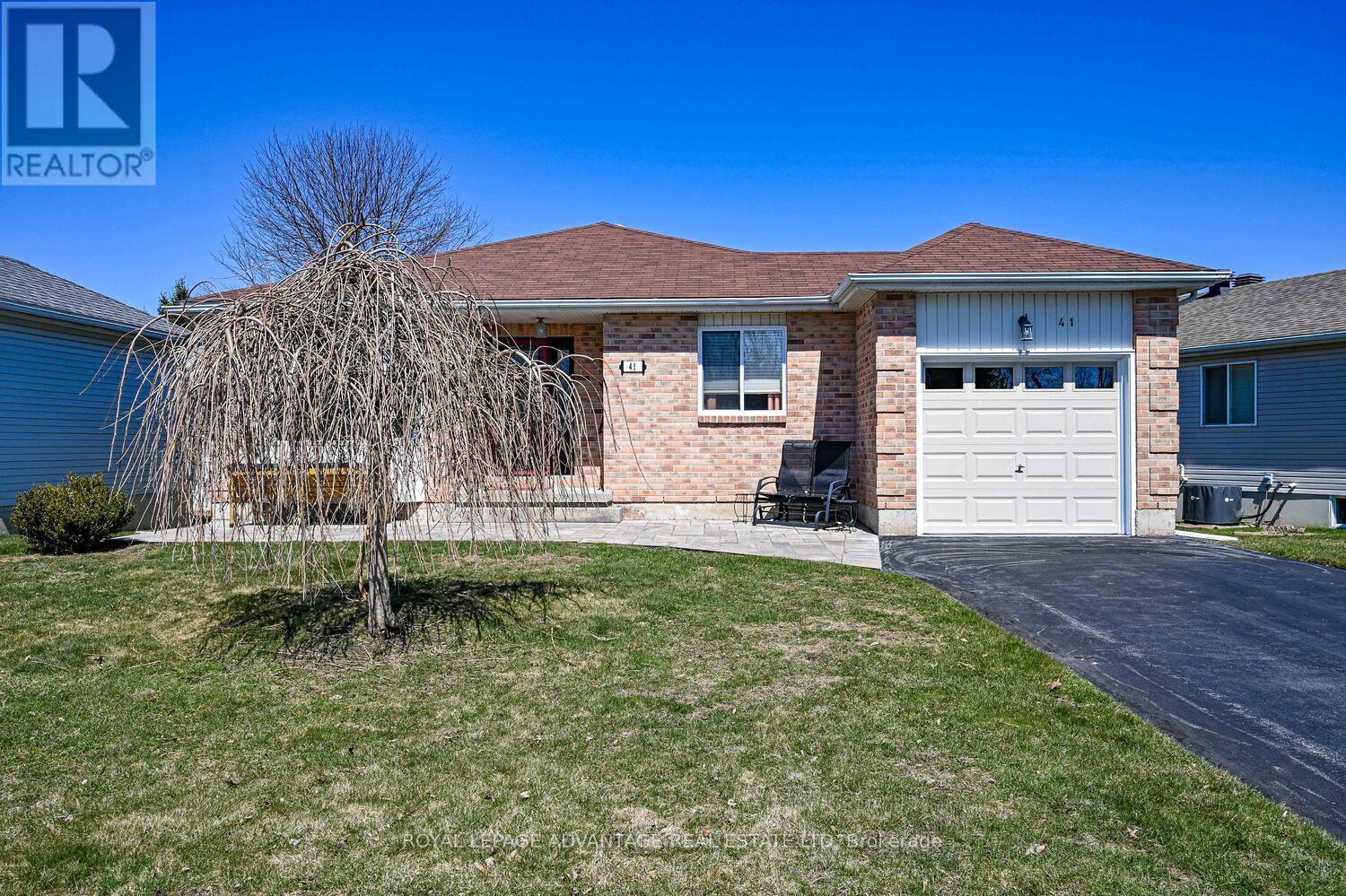












41 TREELAWN BOULEVARD

,
Perth,




Ontario
K7H3P1

