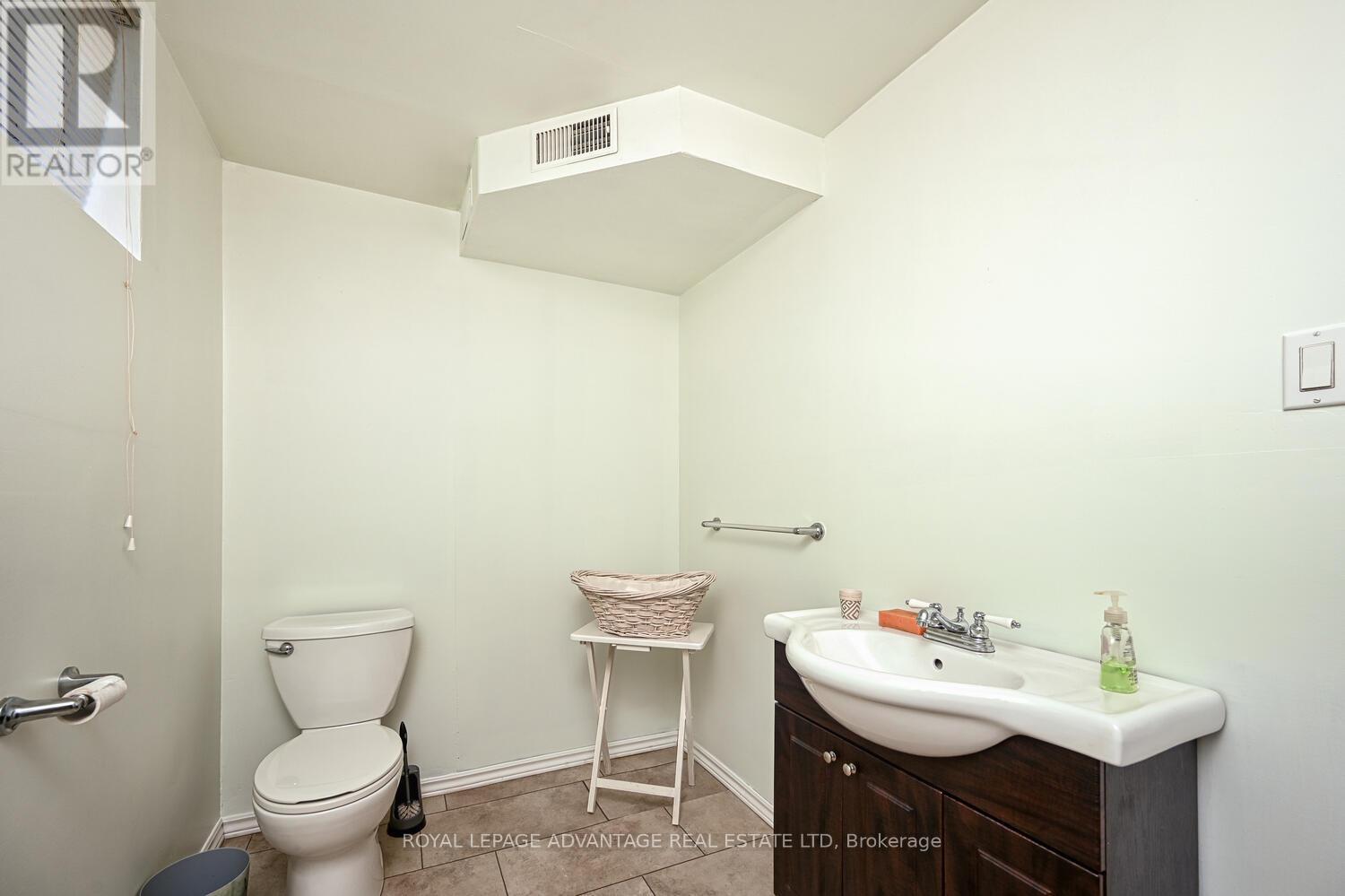 












41 TREELAWN BOULEVARD

,
Perth,




Ontario
K7H3P1

