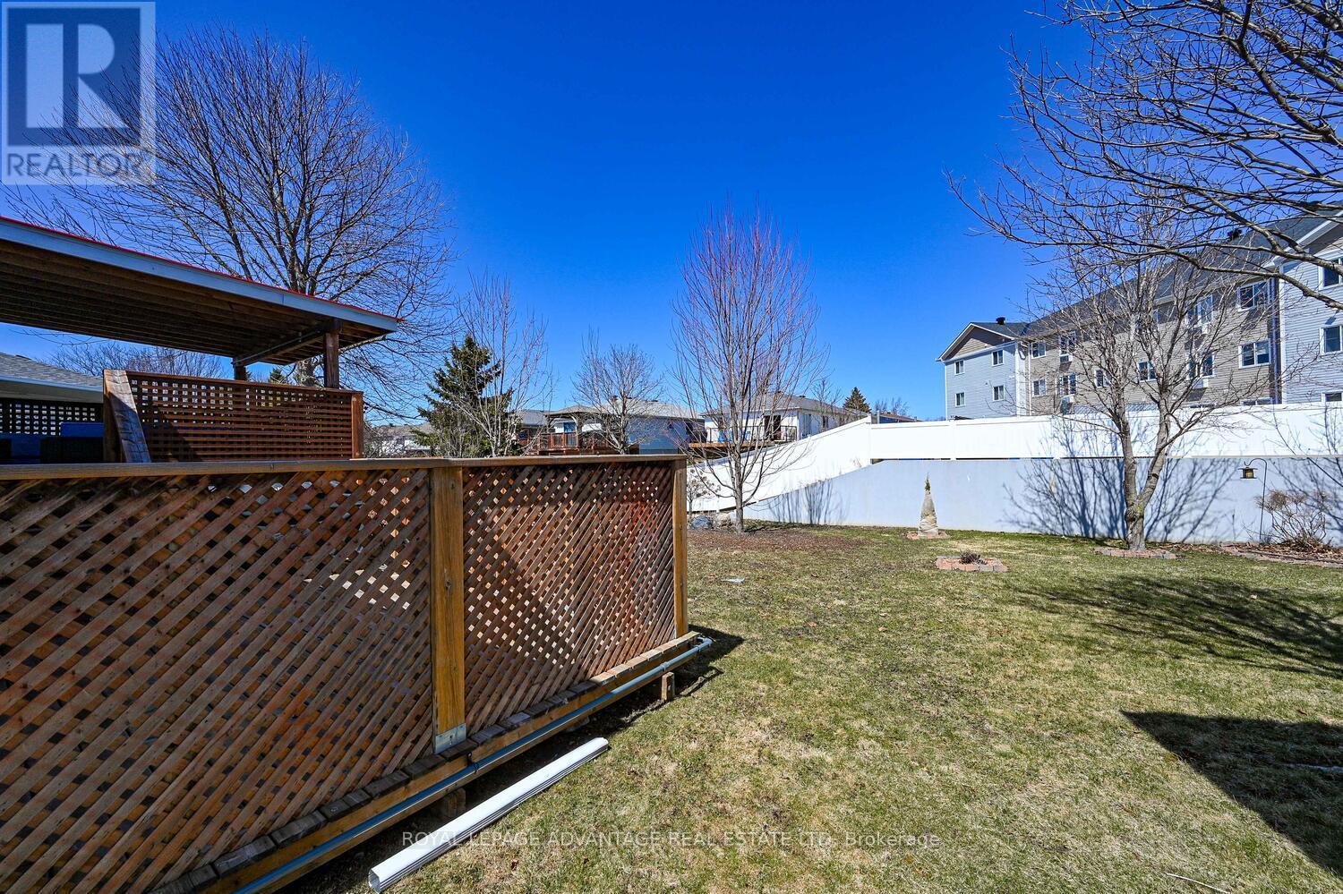












41 TREELAWN BOULEVARD

,
Perth,




Ontario
K7H3P1

