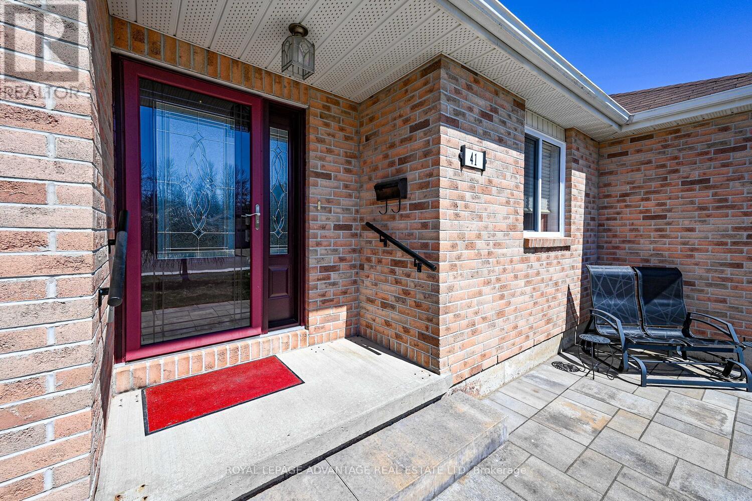












41 TREELAWN BOULEVARD

,
Perth,




Ontario
K7H3P1


