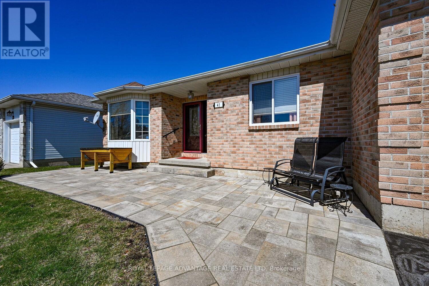 












41 TREELAWN BOULEVARD

,
Perth,




Ontario
K7H3P1

