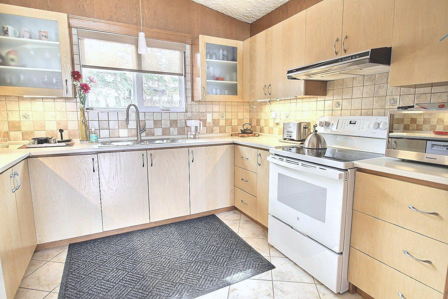









227


Rue du Domaine

,
Rimouski,




QC
G5L3X9

