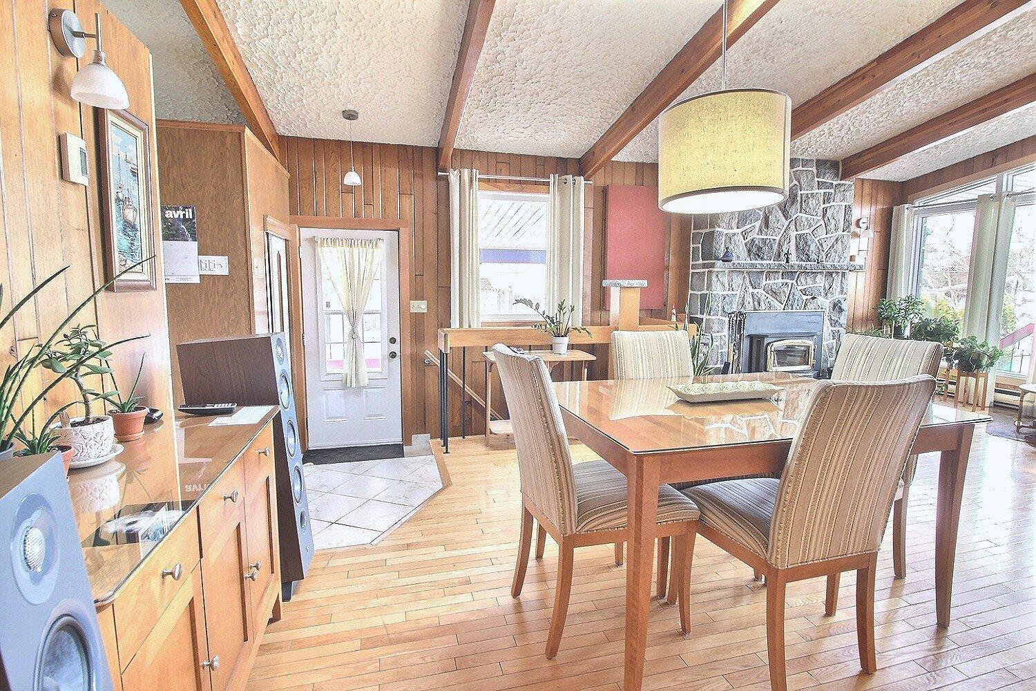 









227


Rue du Domaine

,
Rimouski,




QC
G5L3X9


