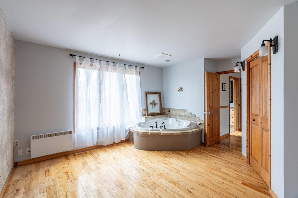 









3


Rue du Mont-Blanc

,
Cantley,




QC
J8V3B2

