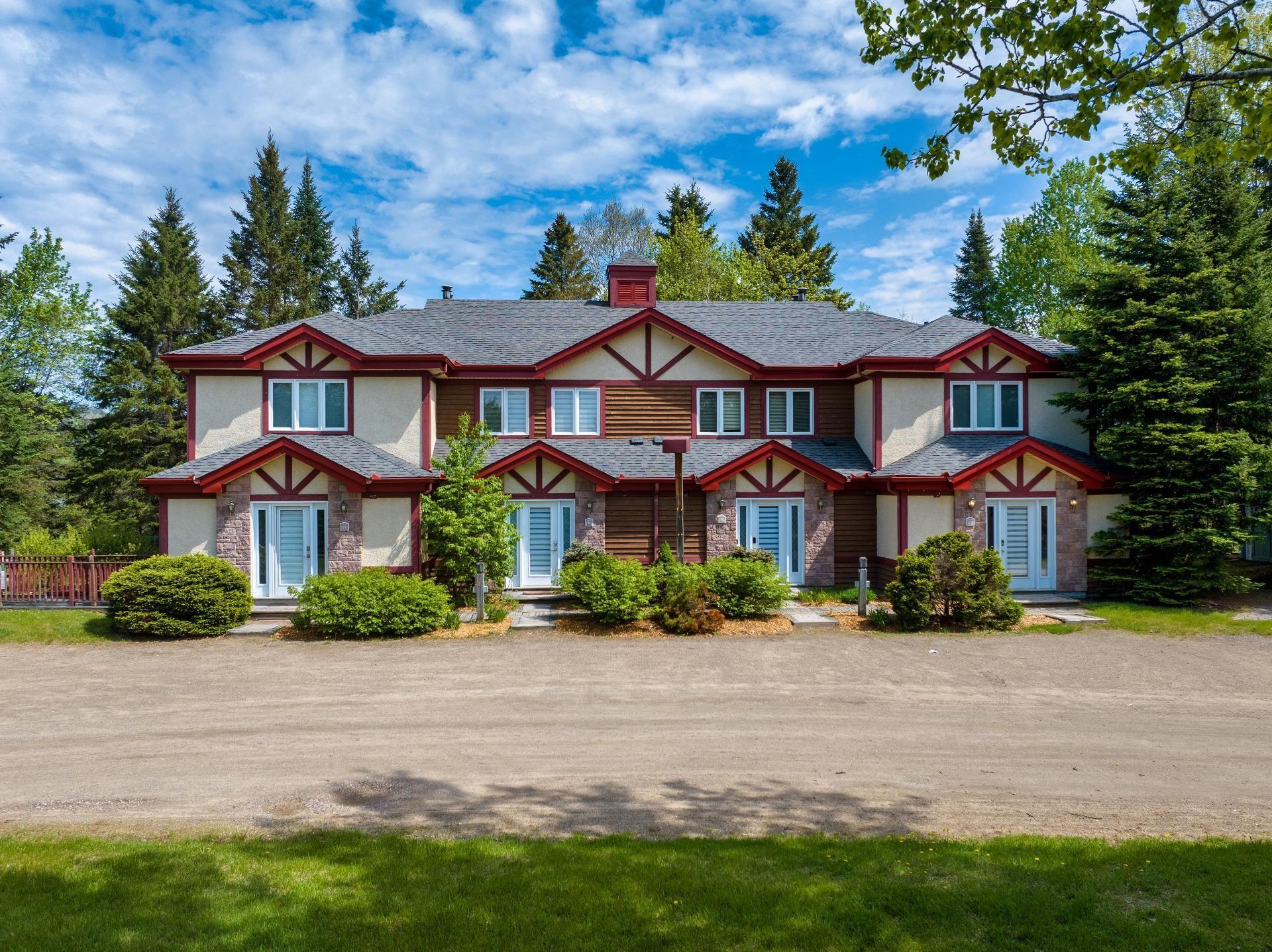 









1752


Ch. du Golf

,
Mont-Tremblant,




QC
J8E2K6

