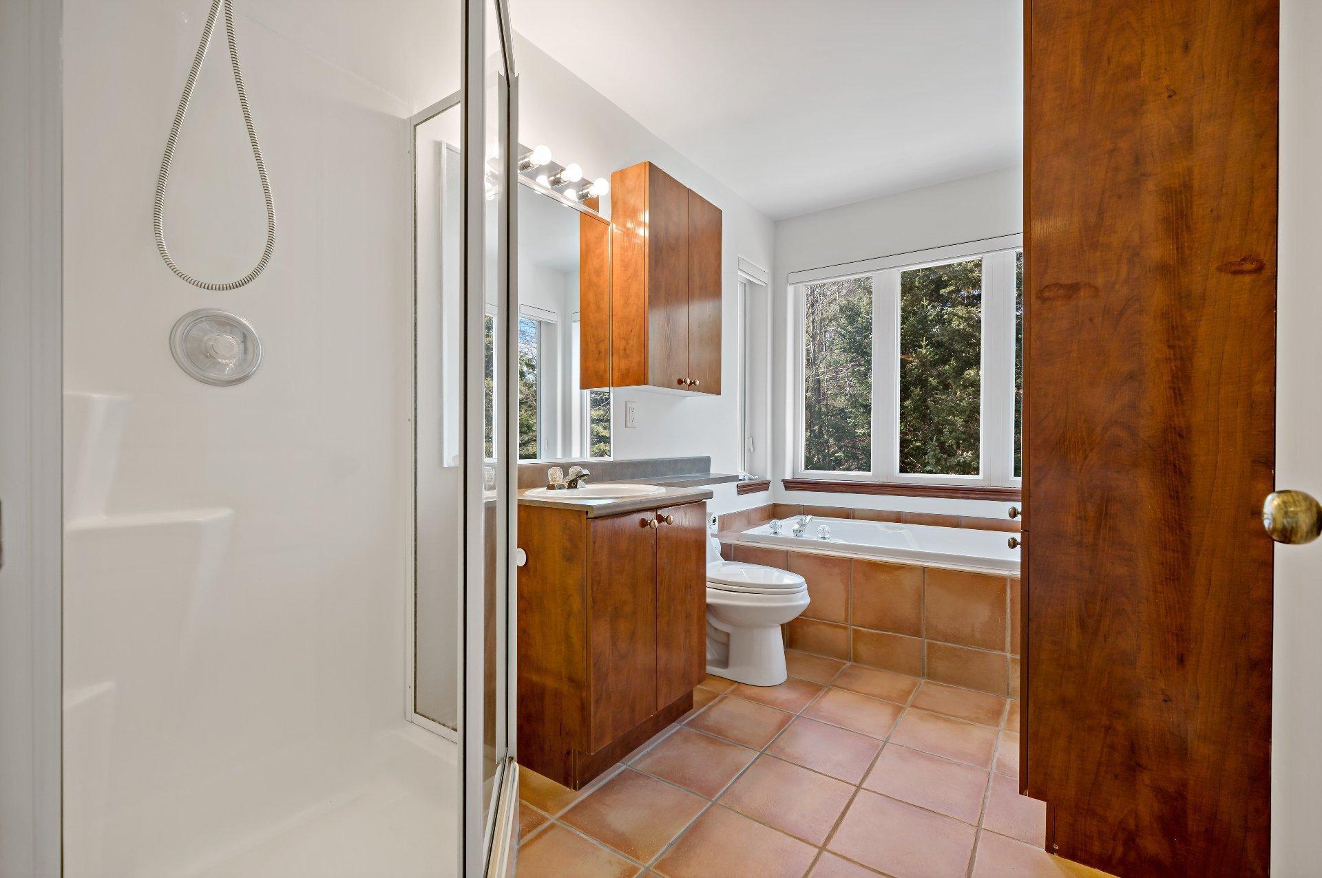 









1752


Ch. du Golf

,
Mont-Tremblant,




QC
J8E2K6

