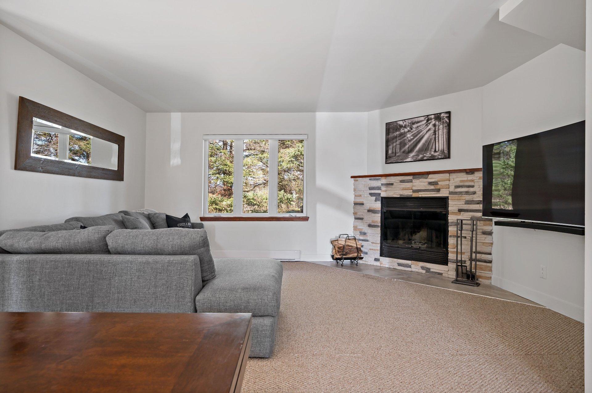 









1752


Ch. du Golf

,
Mont-Tremblant,




QC
J8E2K6

