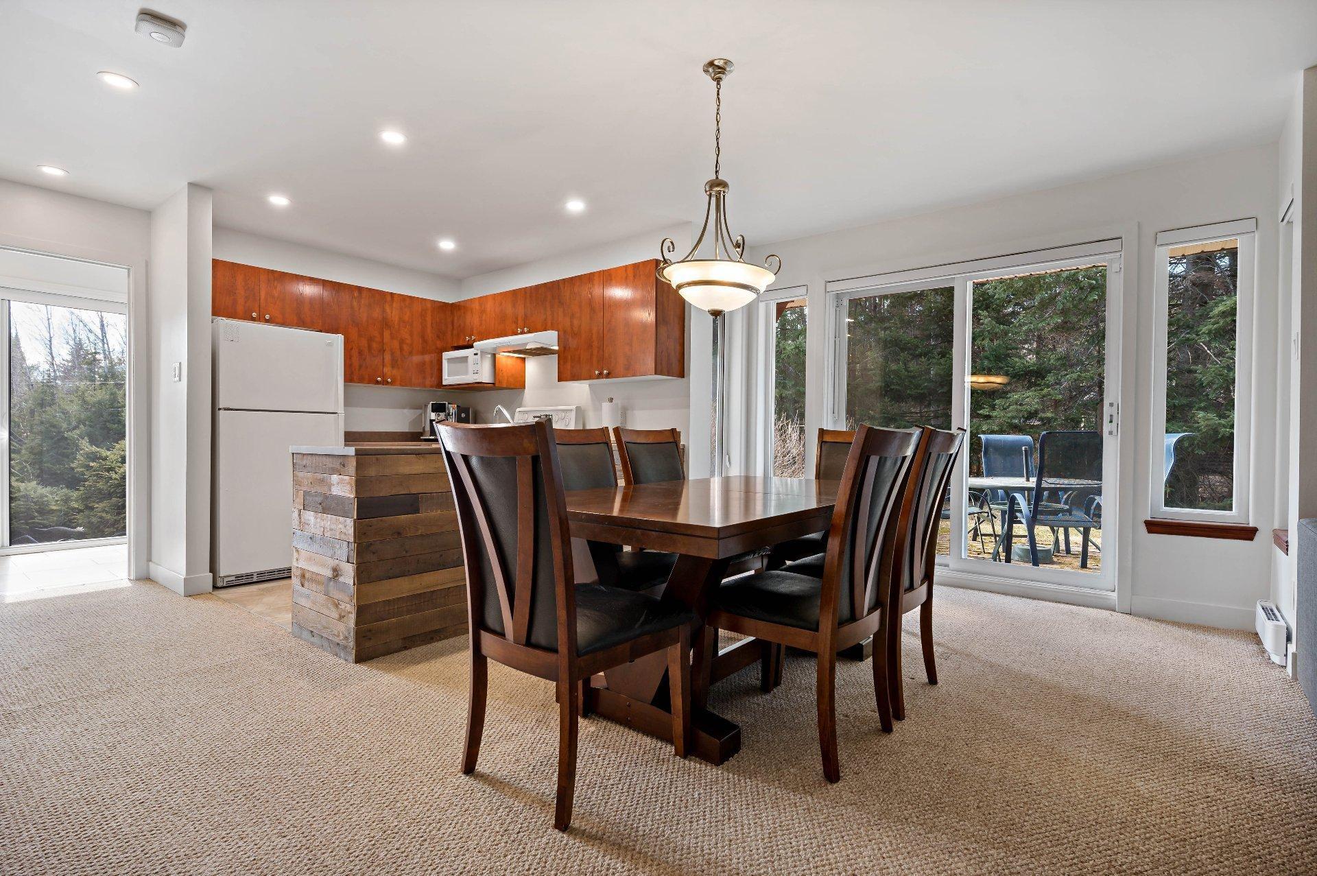 









1752


Ch. du Golf

,
Mont-Tremblant,




QC
J8E2K6

