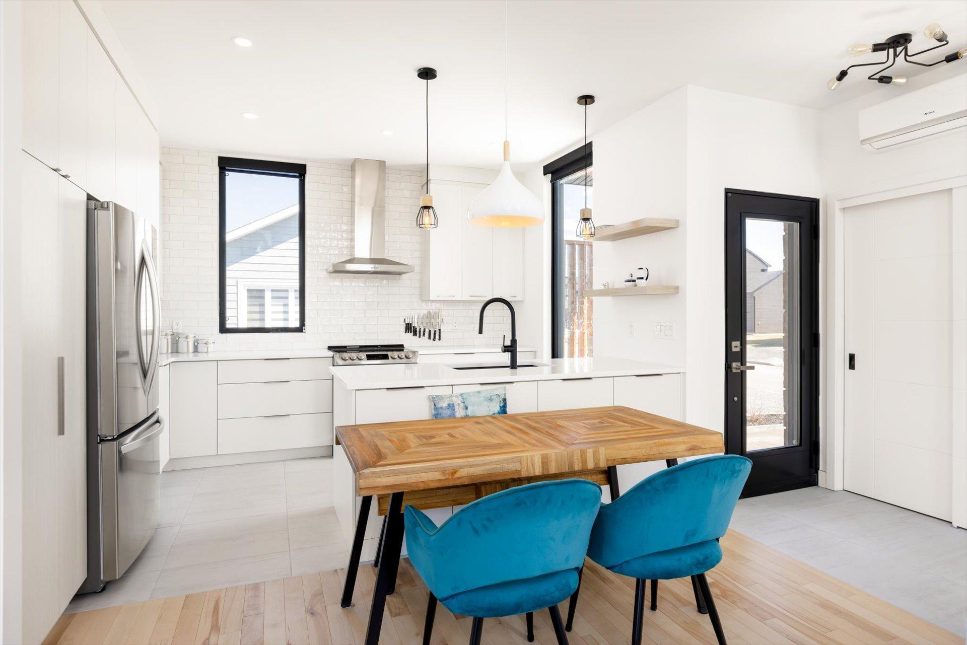 









1285


Rue Adélard-Toupin

,
Trois-Rivières,




QC
G8V2W7

