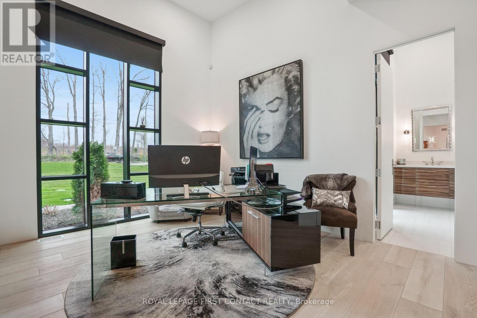 












2761 LOCKHART ROAD

,
Innisfil,




Ontario
L9S3G2

