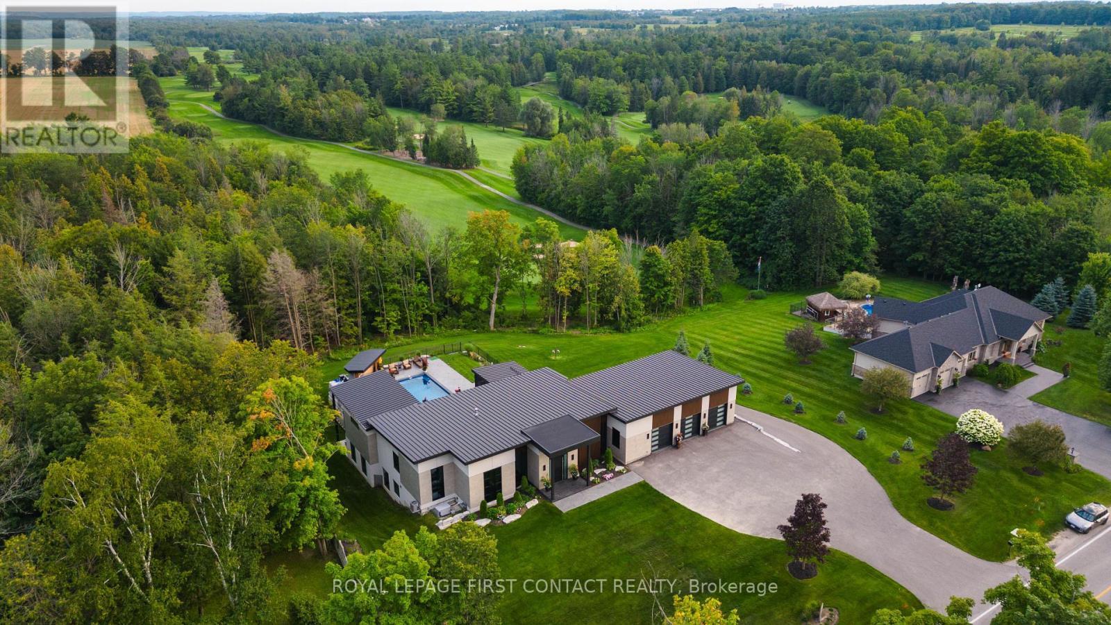 












2761 LOCKHART ROAD

,
Innisfil,




Ontario
L9S3G2

