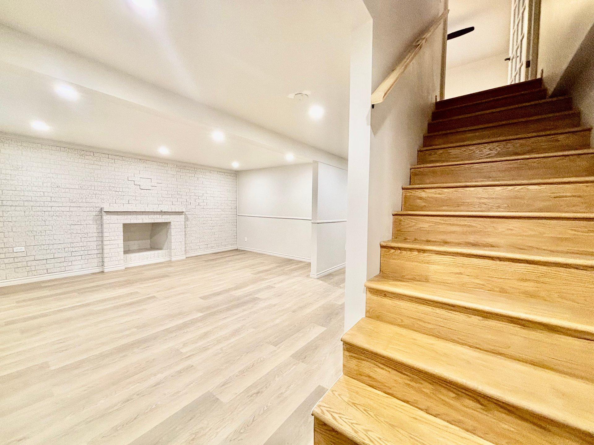 









4999


Rue Pilon

,
Montréal (Pierrefonds-Roxboro),




QC
H9K1G5


