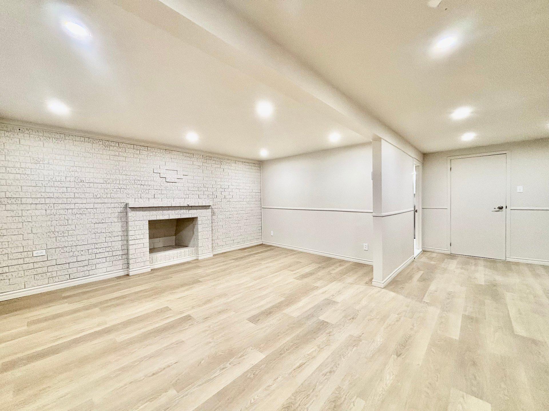 









4999


Rue Pilon

,
Montréal (Pierrefonds-Roxboro),




QC
H9K1G5

