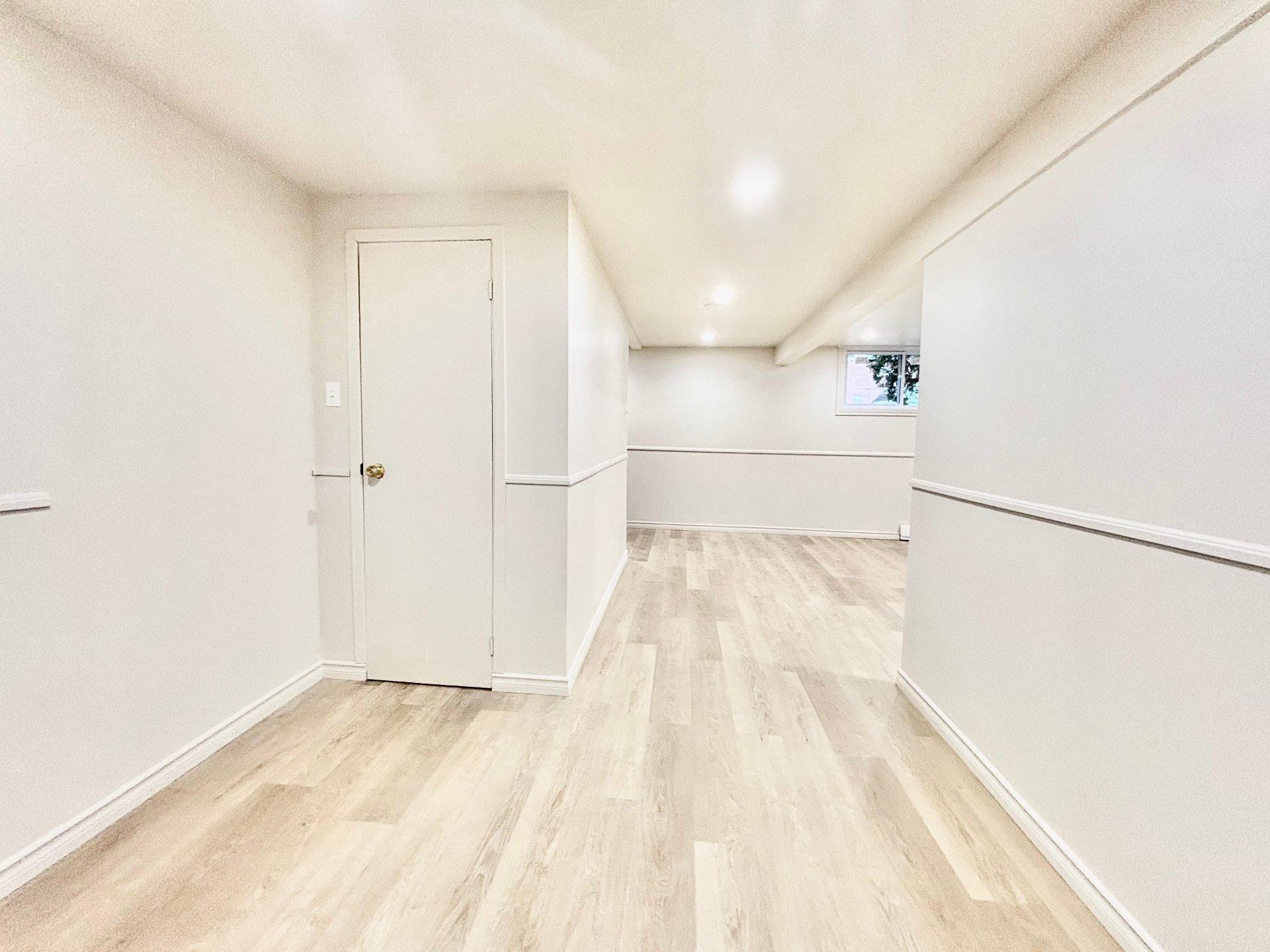 









4999


Rue Pilon

,
Montréal (Pierrefonds-Roxboro),




QC
H9K1G5

