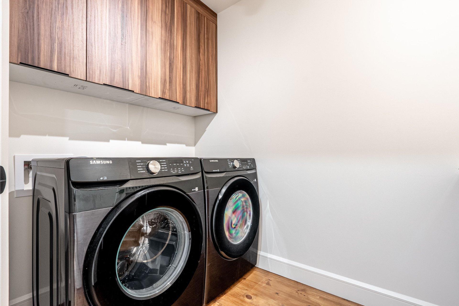 









2350


Rue du Havre

,
Magog,




QC
J1X5R9

