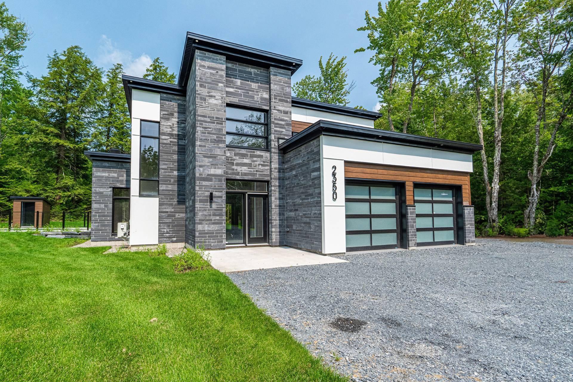 









2350


Rue du Havre

,
Magog,




QC
J1X5R9

