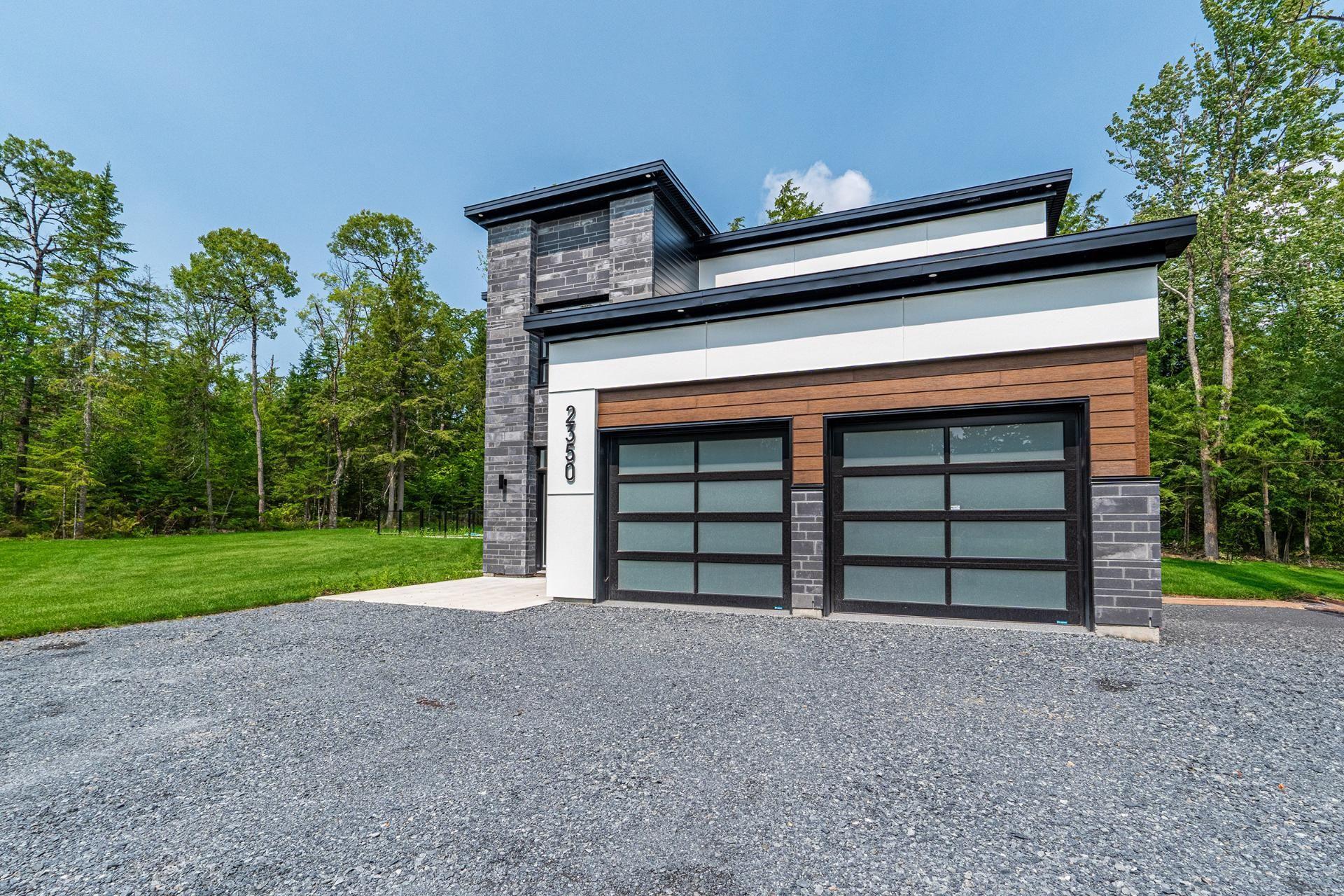 









2350


Rue du Havre

,
Magog,




QC
J1X5R9

