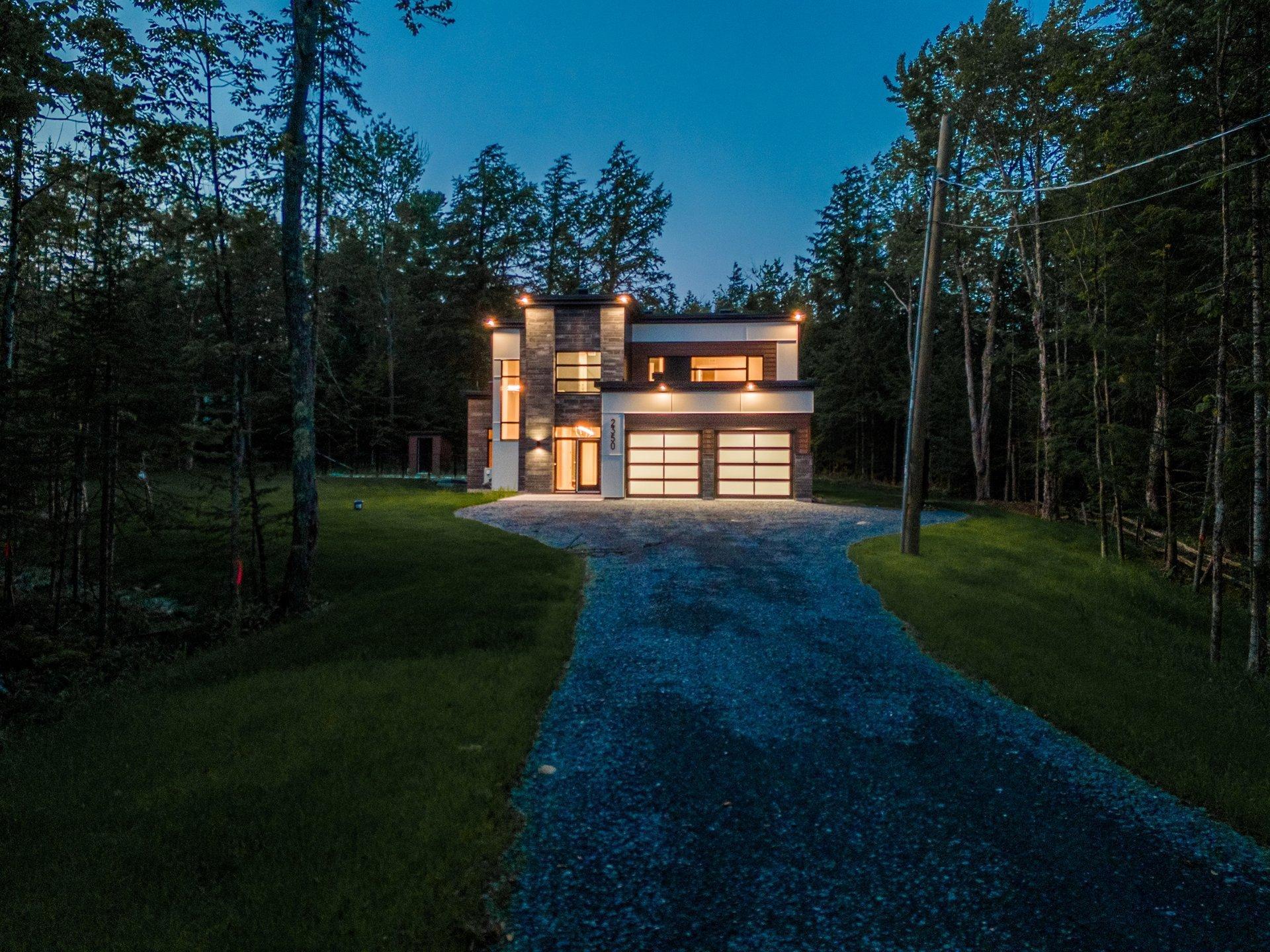 









2350


Rue du Havre

,
Magog,




QC
J1X5R9

