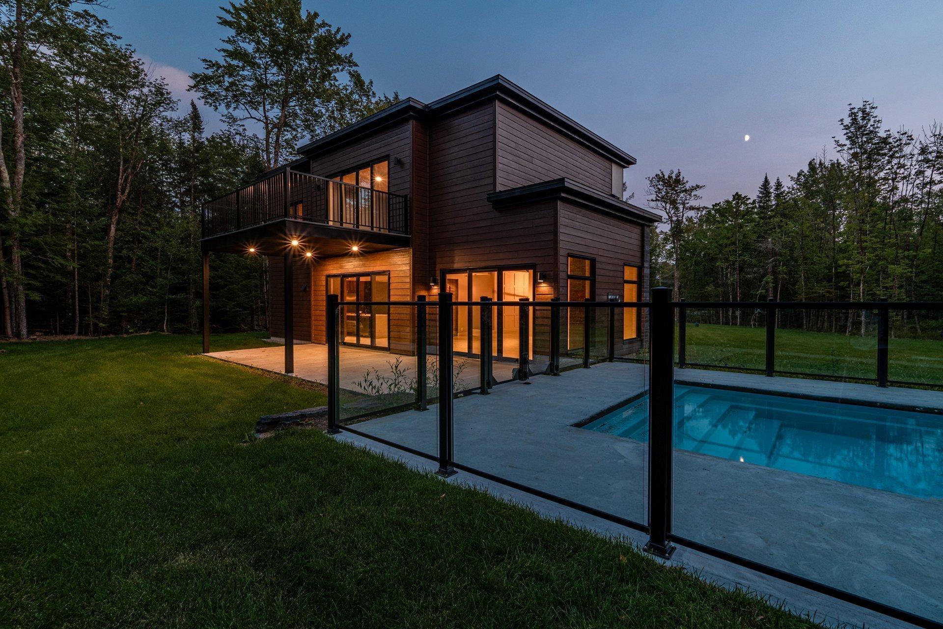 









2350


Rue du Havre

,
Magog,




QC
J1X5R9

